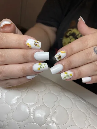 3 - Feine Schnitte - Haarverdichtung & Airtouchsträhnen Frankenberg