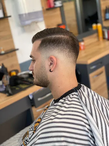 2 - Feroo Hair Studio - Barber Shop