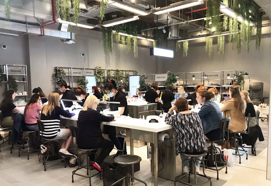 1 - Find A Way studio