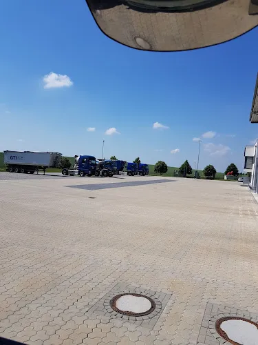 3 - Fischer Nutzfahrzeuge