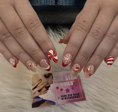 5 - Five Star Nails