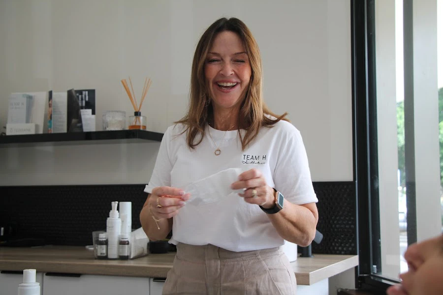 1 - Flamingo Nails Caloundra