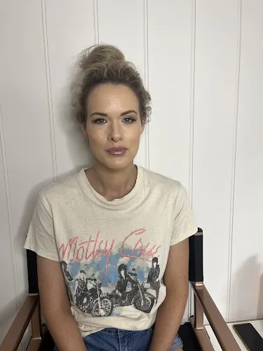 3 - Flaunt It Hair & Beauty