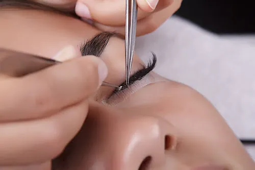 7 - Flawless Beauty and Hair Salon