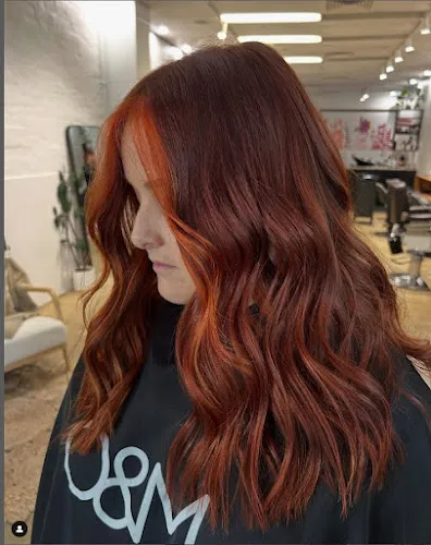 3 - Flosss Hair & Beauty Studio