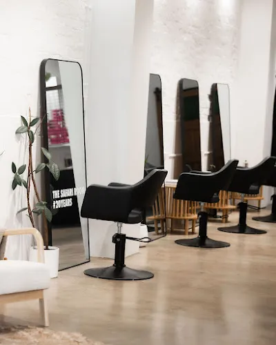 4 - Flosss Hair & Beauty Studio