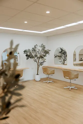 8 - Foster & Co Hairdressing