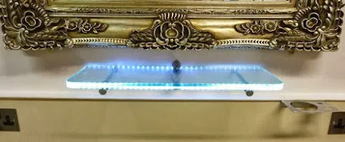 4 - Foxy Nails & Beauty