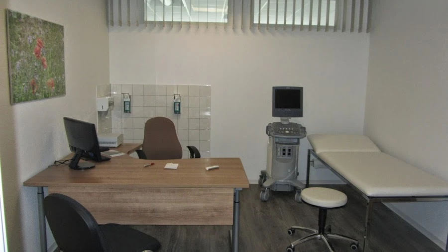 1 - Frau Aina Barbakow Fachärztin für Allgemeinmedizin