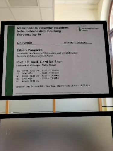 2 - Frau Dipl.-Med. Gabriele Mai