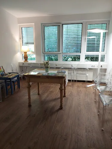 4 - Frau Dr. med. Alexandra Herta Maria Golla-Ebert