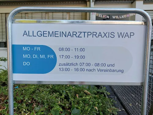 6 - Frau Dr. med. Alexandra Herta Maria Golla-Ebert