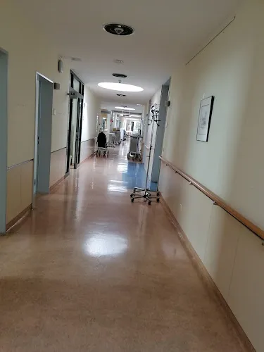 3 - Frau Dr. med. Angela Hübl