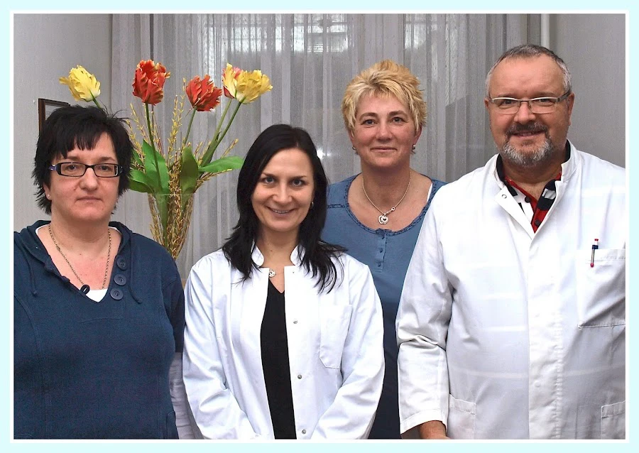 1 - Frau Dr. med. Antje Horn