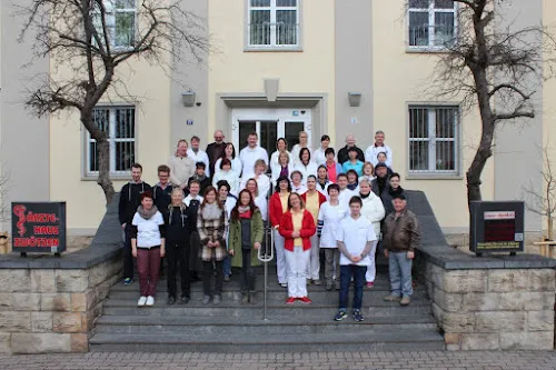 2 - Frau Dr. med. Antje Masri-Zada