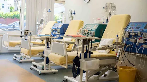 8 - Frau Dr. med. Birgit Schulz