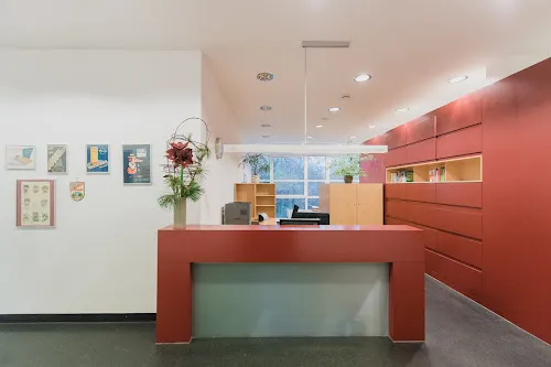 2 - Frau Dr. med. Brigitte Hentschel-Weiß