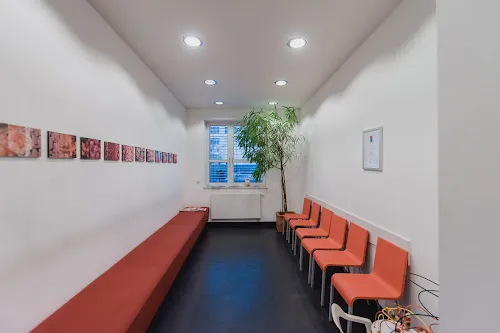 7 - Frau Dr. med. Brigitte Hentschel-Weiß