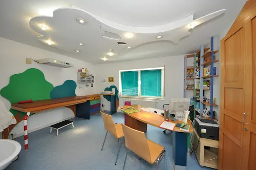 6 - Frau Dr. med. Brigitte Lieder