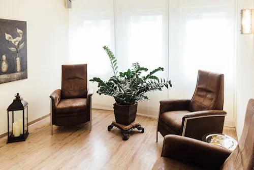 3 - Frau Dr. med. Christine Sitz