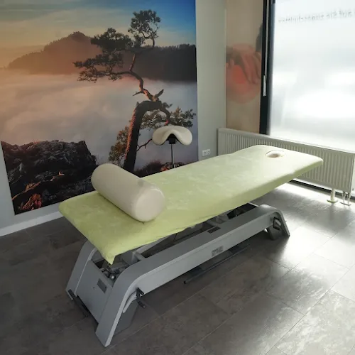 6 - Frau Dr. med. Christine Sitz