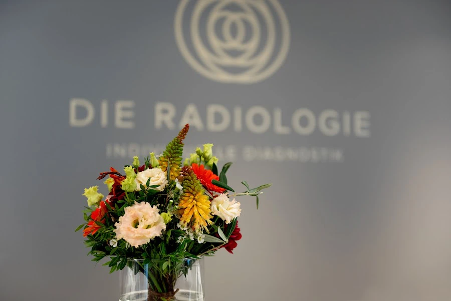 1 - Frau Dr. med. Christjane Kusch