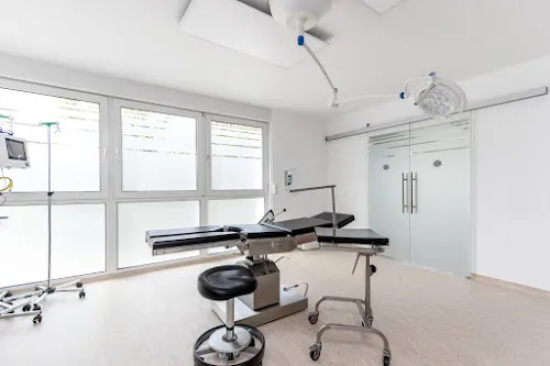 5 - Frau Dr. med. Cosima Lippe