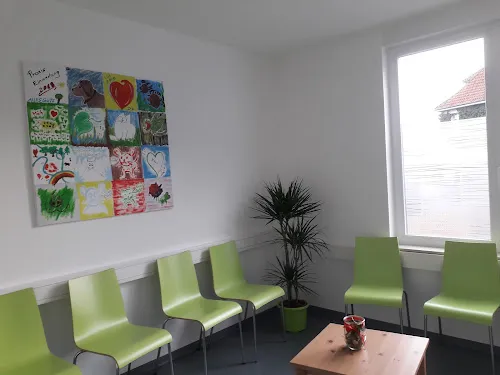 6 - Frau Dr. med. Dagmar Schatz