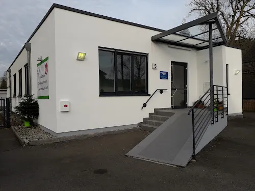 2 - Frau Dr. med. Dagmar Schatz