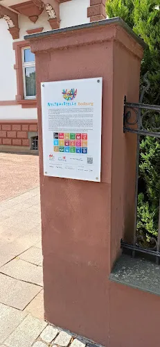 5 - Frau Dr. med. dent. Annette Wardas