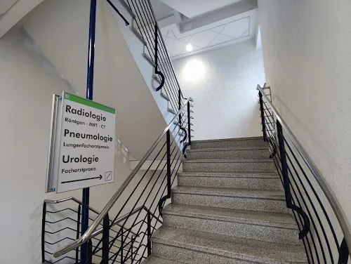 6 - Frau Dr. med. Elisabeth Burfeind