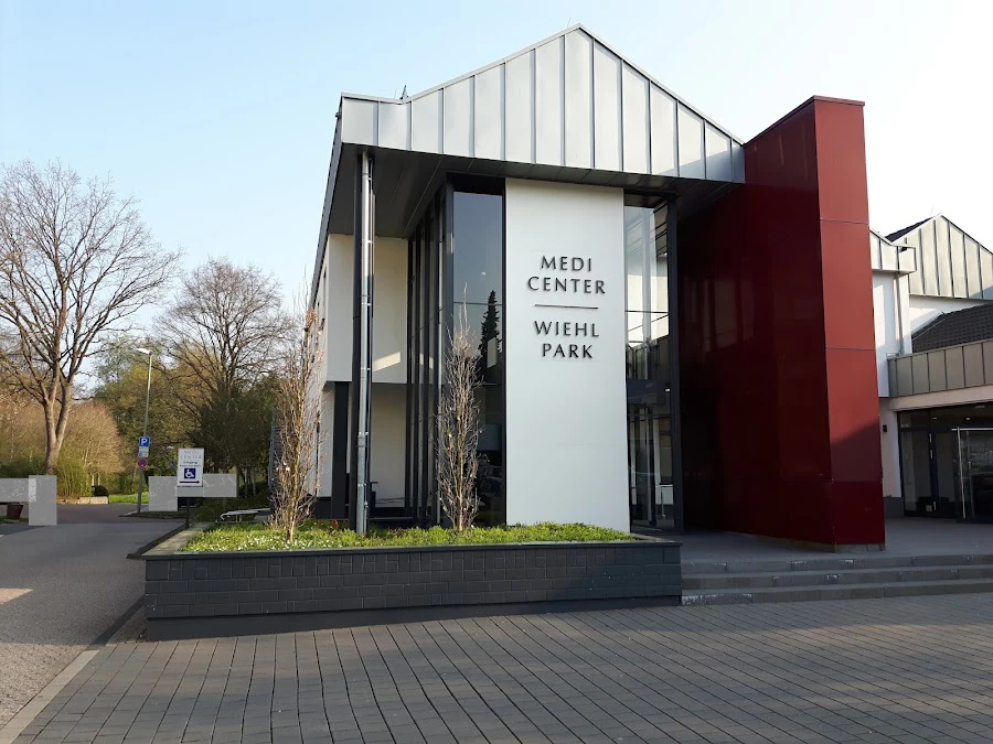 1 - Frau Dr. med. Katja Witscher