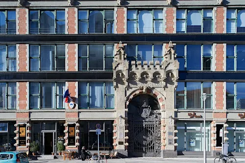 1 - Frau Dr. med. Kerstin Kluge