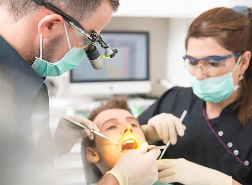 6 - Frau Dr. med. Kristina Rath