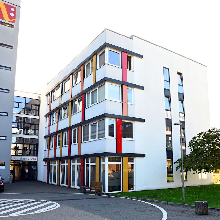 1 - Frau Dr. med. Magdalene Tomberg