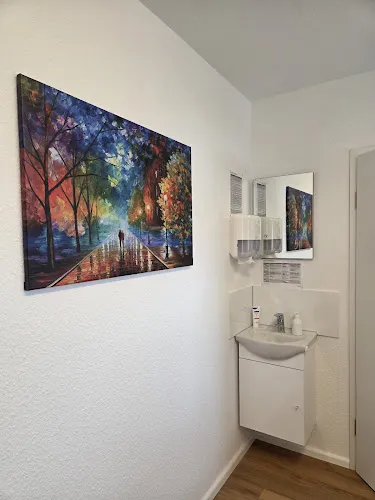 3 - Frau Dr. med. Sabine Grüßner