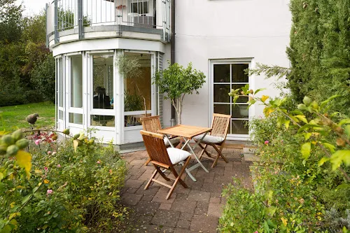 4 - Frau Dr. med. Sonja König