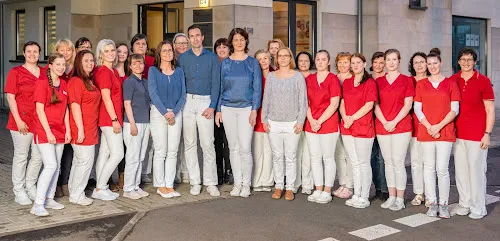 6 - Frau Dr. med. Susanne Göbel