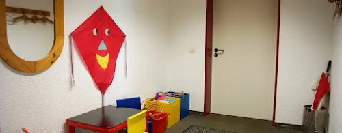 6 - Frau Dr. med. Susanne Kanya