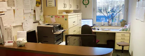 7 - Frau Dr. med. Susanne Kanya