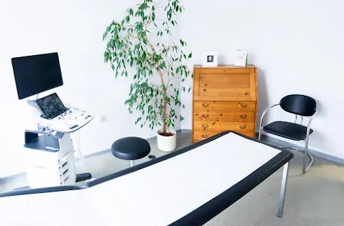 8 - Frau Dr. med. Ursula Psyk