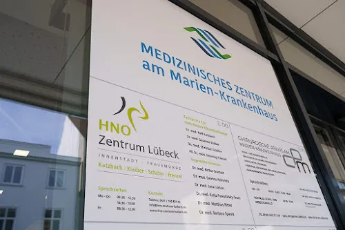 4 - Frau Elena Hartkop