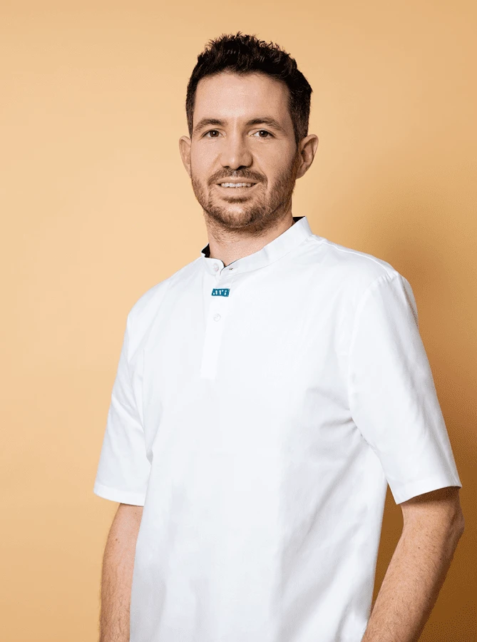 1 - Frau Eleni Poutachidou-Venou