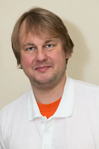 4 - Frau Elisabeth Roeder-Riemke