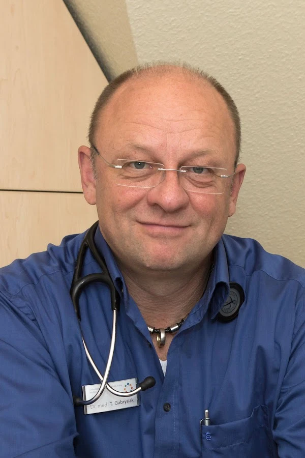 1 - Frau Elisabeth Roeder-Riemke