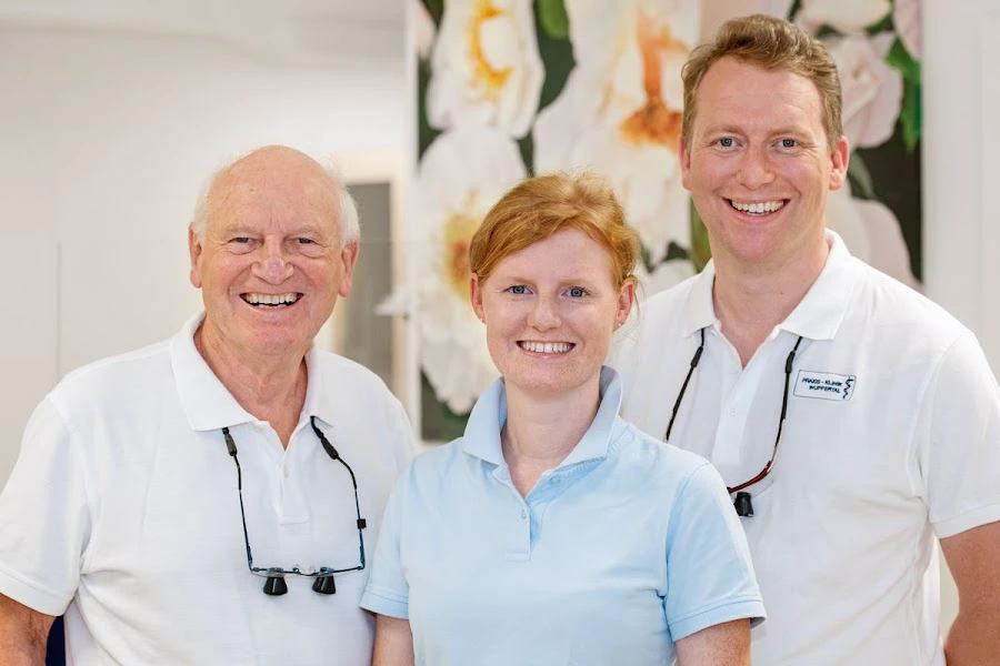 1 - Frau Iwona Wyrobek - Wuppertal