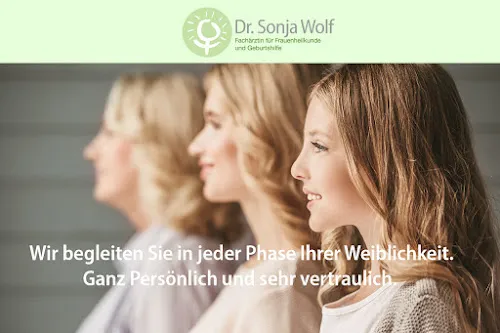 1 - Frau Lydia Ickes