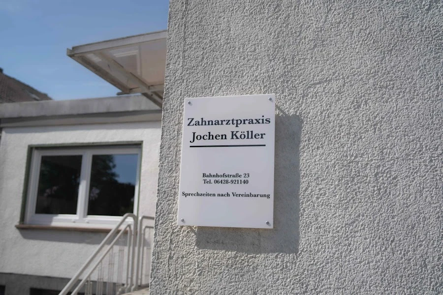 1 - Frau Ortrud Kurz