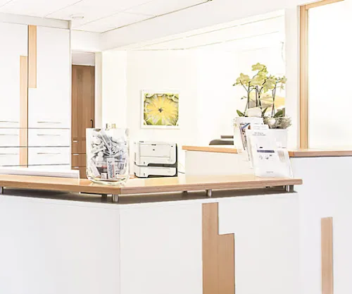 8 - Frau Sabine Mücke