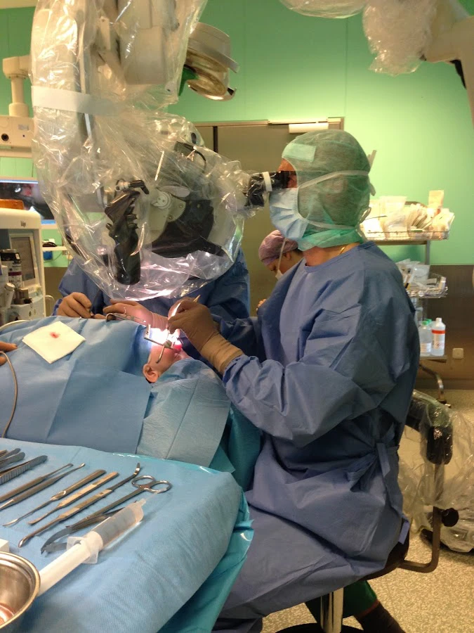 1 - Frau Sabine Sander